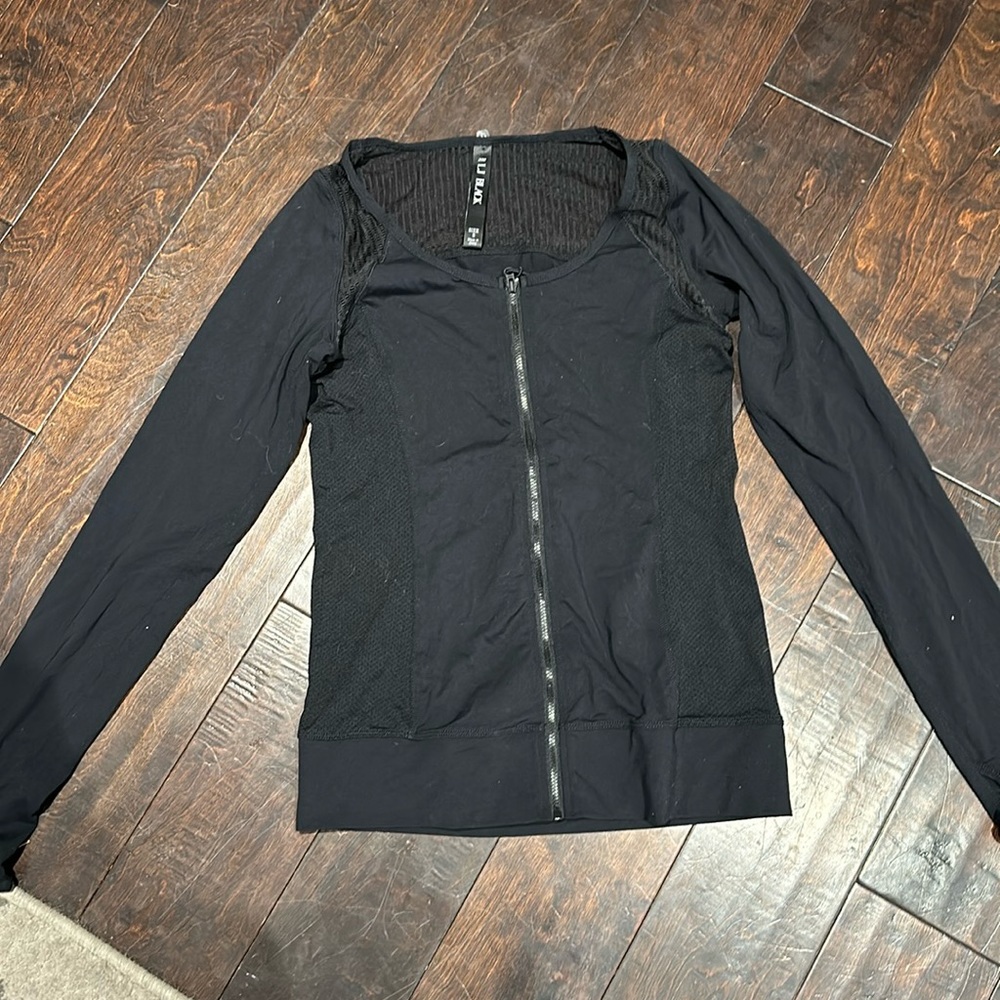 Lorna Jane workout top